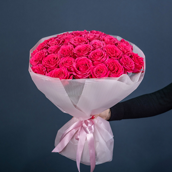 Купить Букет из 33 роз в  с бесплатной доставкой: цена, фото, описание